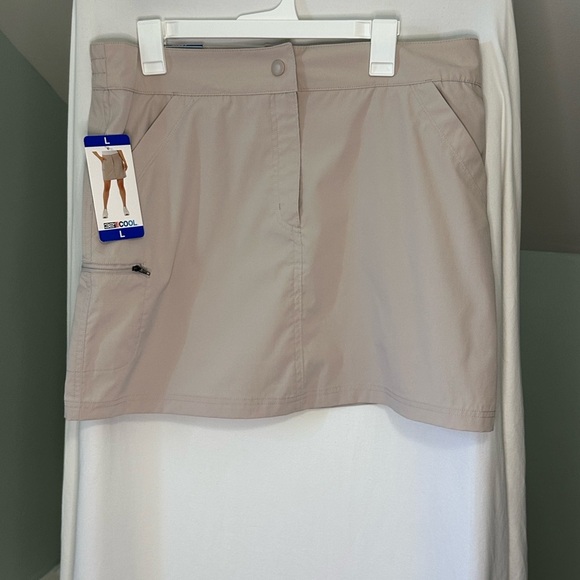 NWT 32 Degrees Light Beige Marble Women's Skort with pockets size Large - Picture 1 of 7